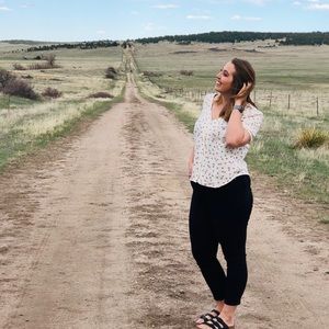 Meet your Posher, Victoria